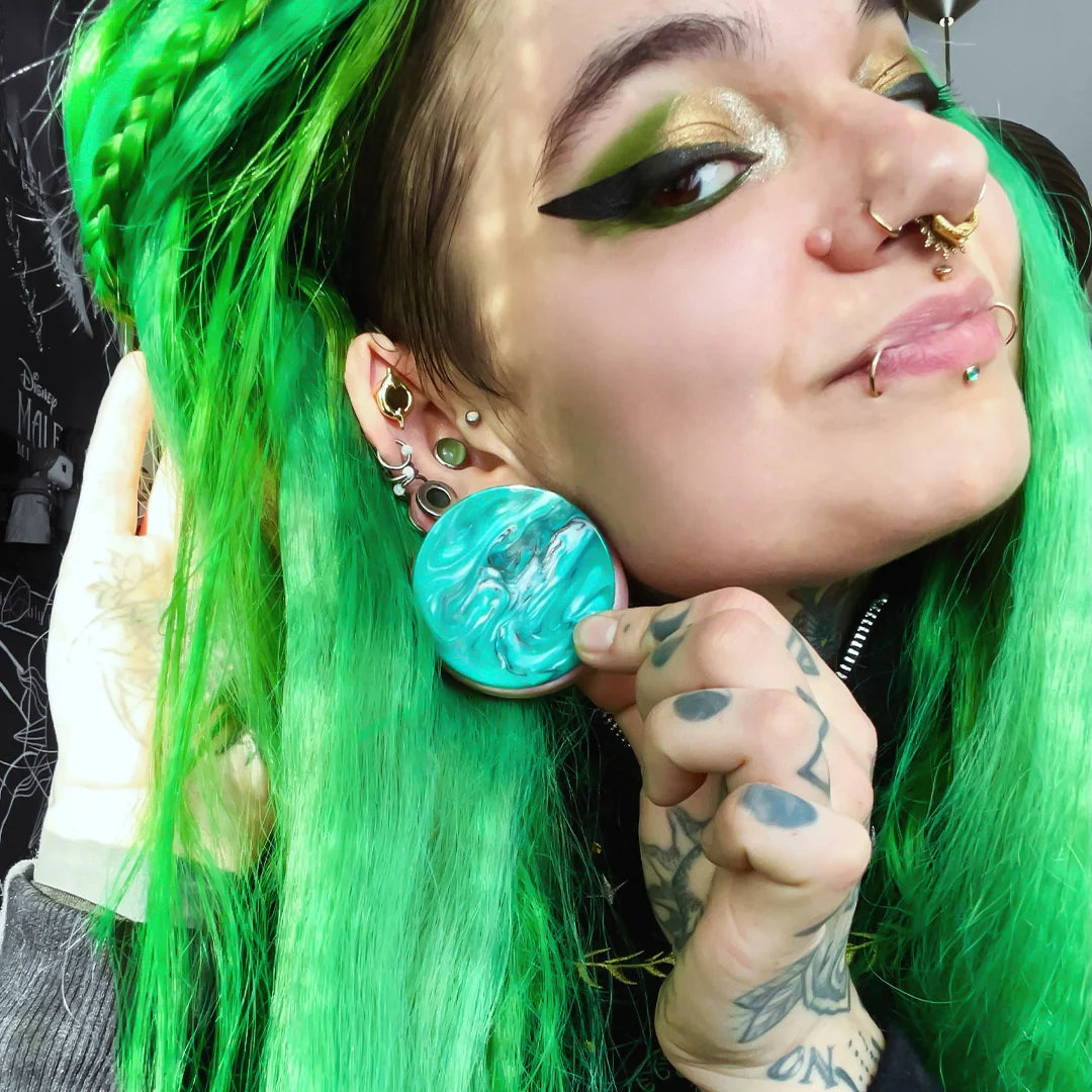 VIBRANT MARBLE PLUGS