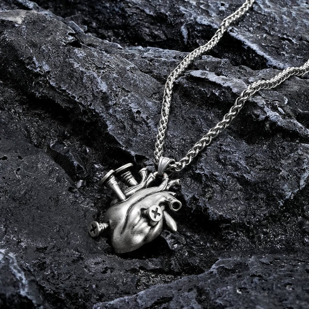 ENDURING HEART NECKLACE