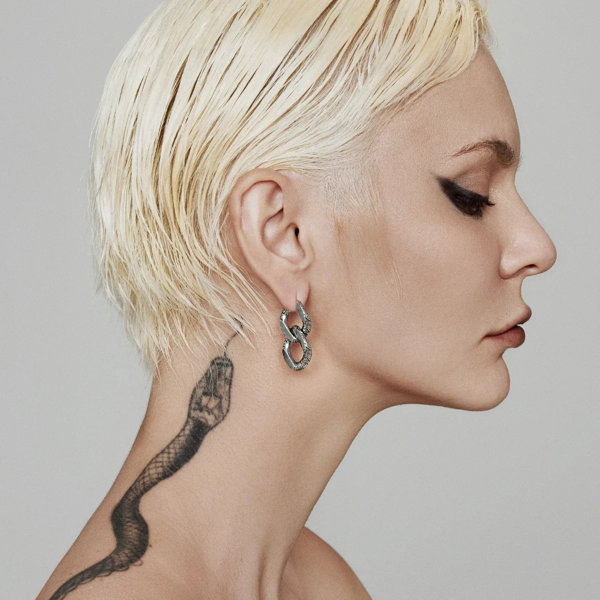 ETERNAL LINK EARRINGS