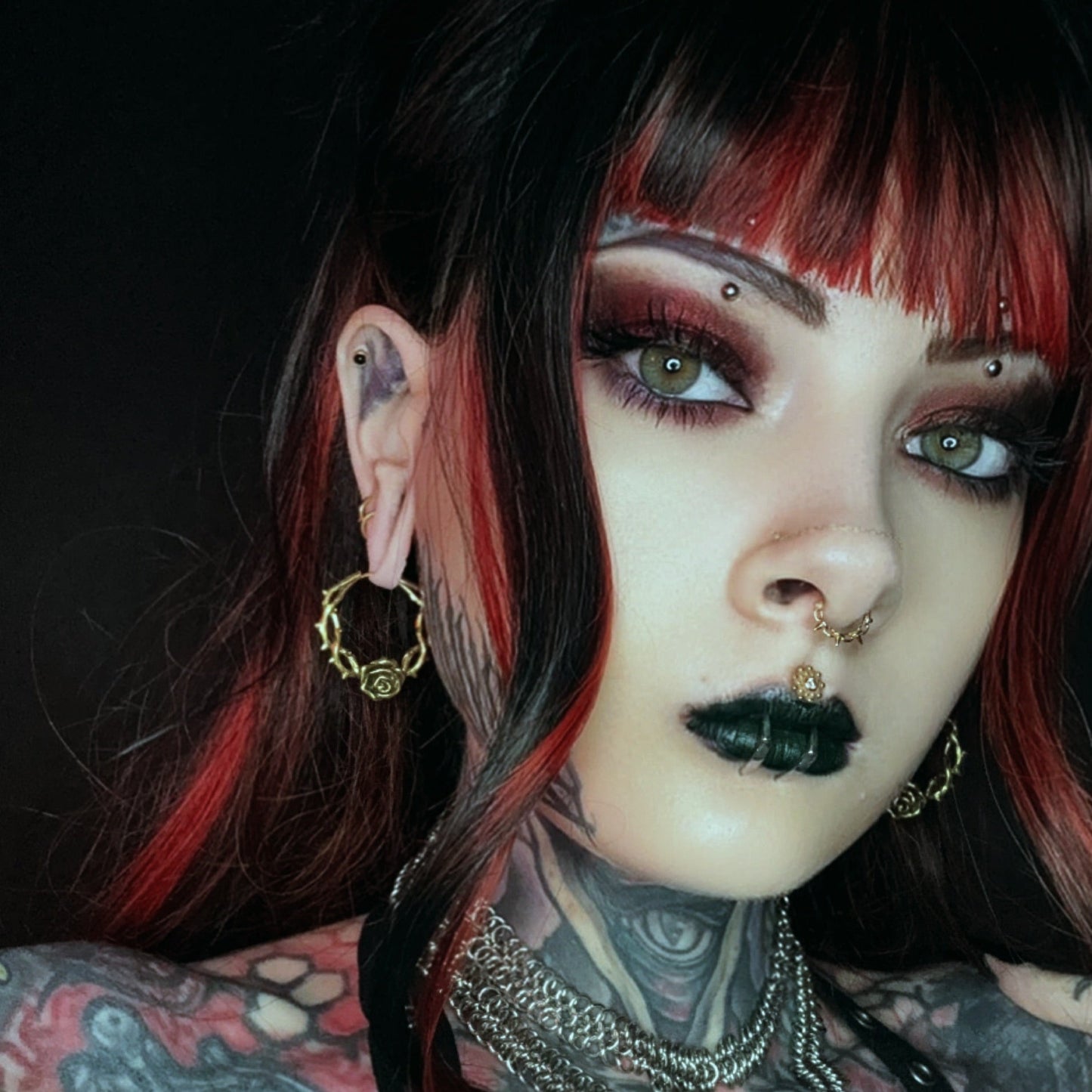 ROSE EMBRACE EARRINGS