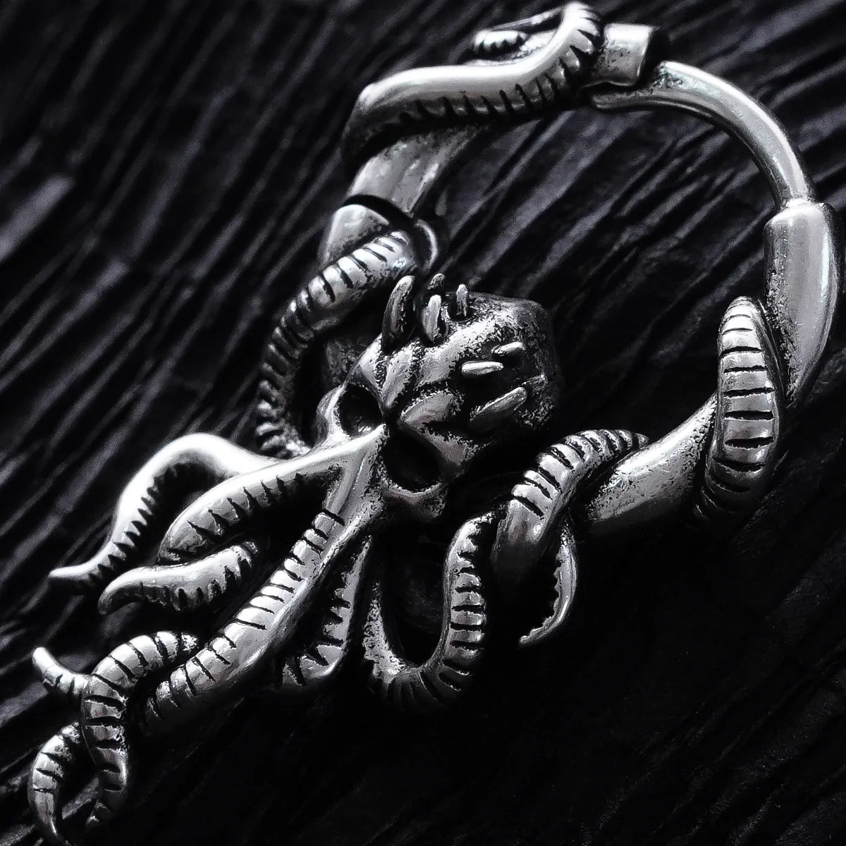 KRAKEN MYSTIQUE EARRINGS