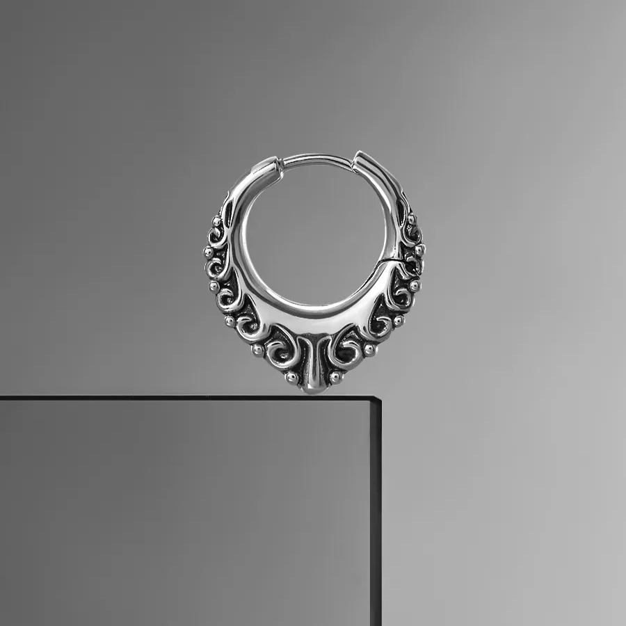 ELEGANT CURVE EARRINGS