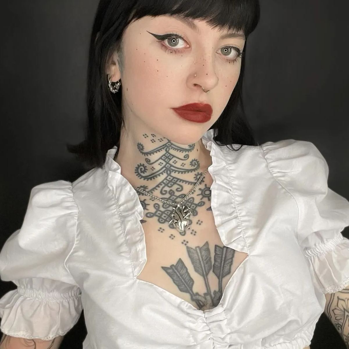 ENDURING HEART NECKLACE