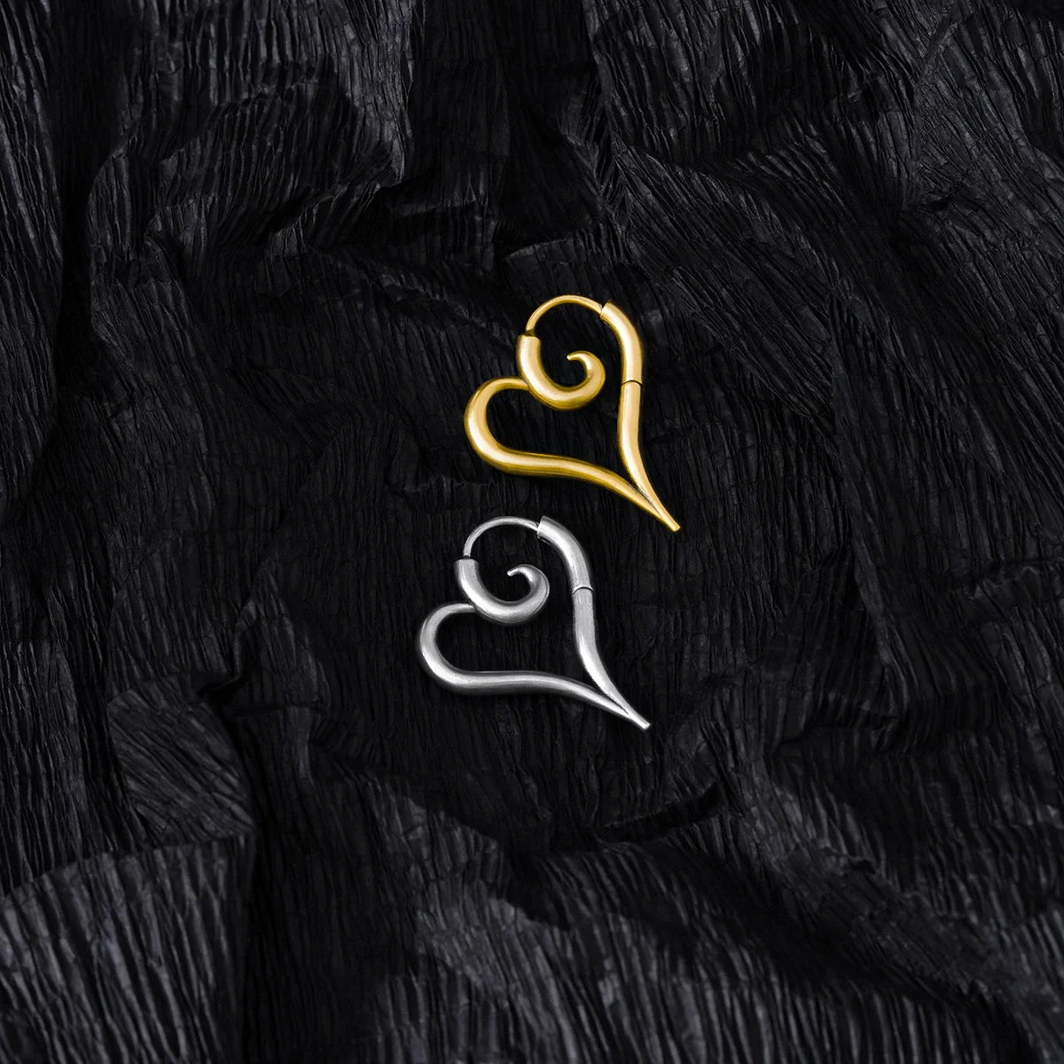 ETHEREAL HEARTFLOW EARRINGS