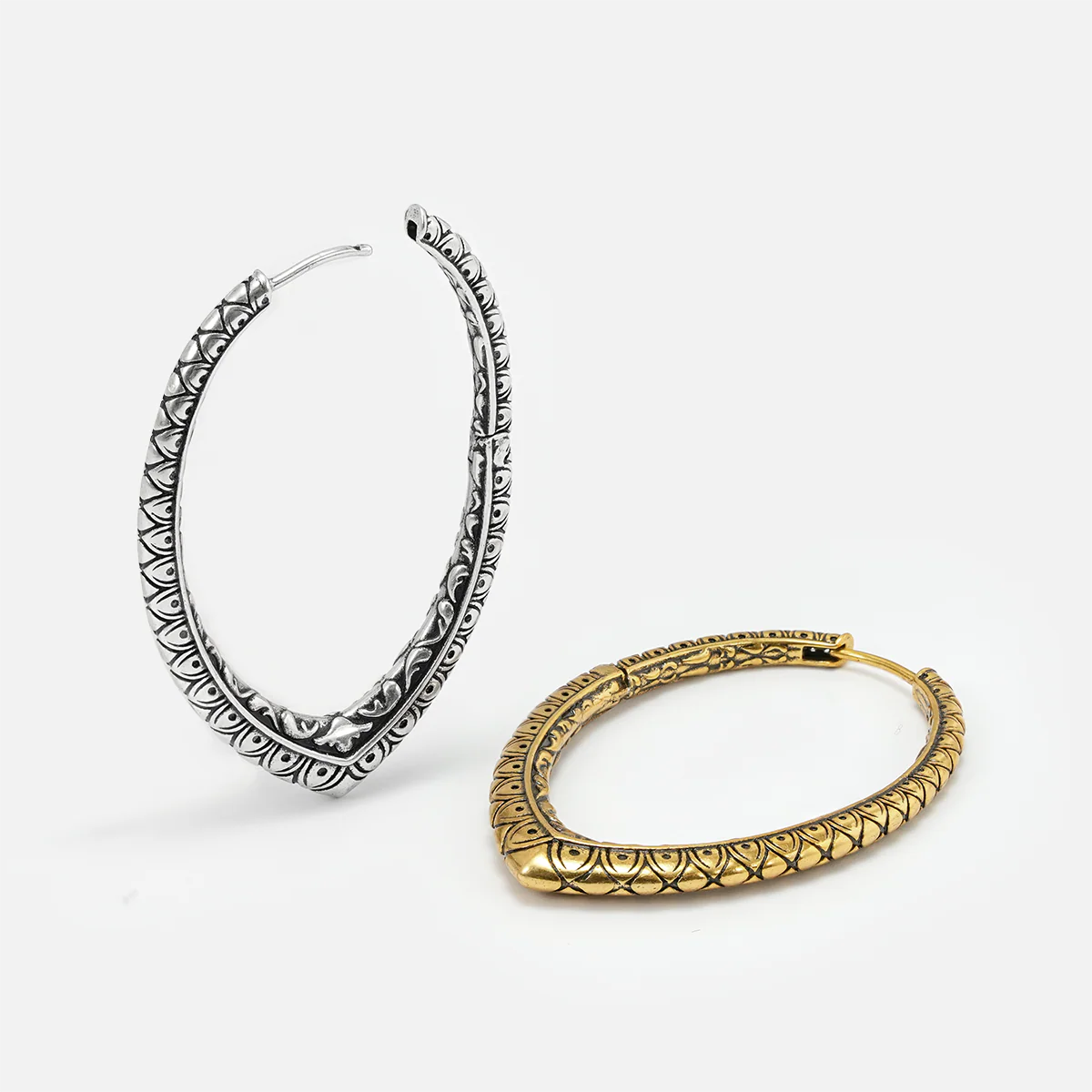 TRIBAL ELEGANCE EARRINGS
