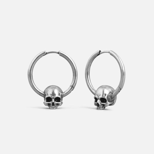 BRAVE SKULL EARRINGS