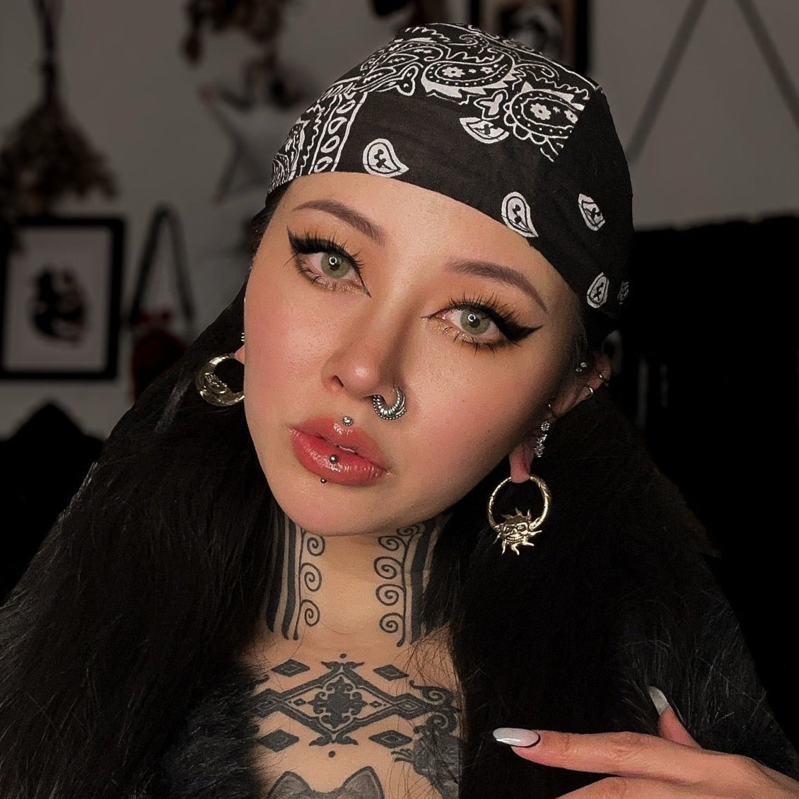 LUNAR SOLAR SKULLS EARRINGS