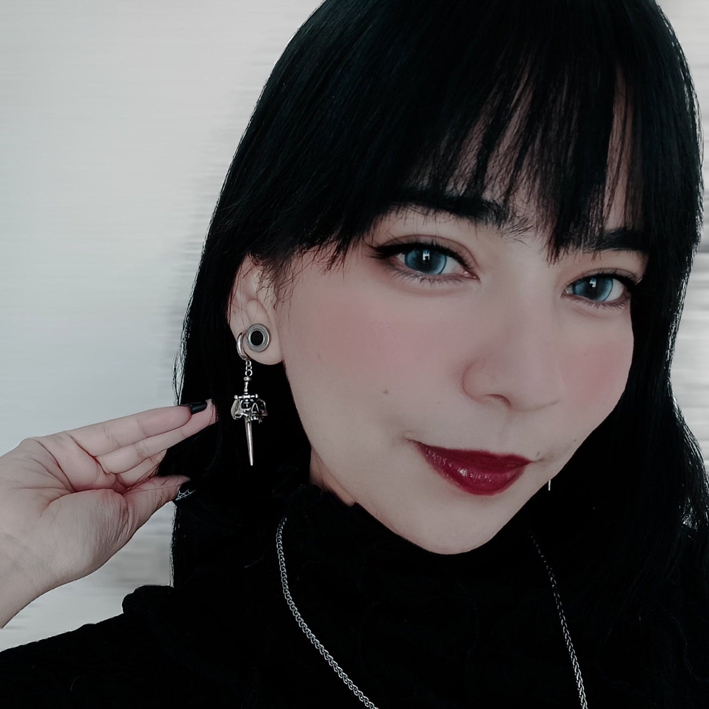 SKULL DAGGER EARRINGS
