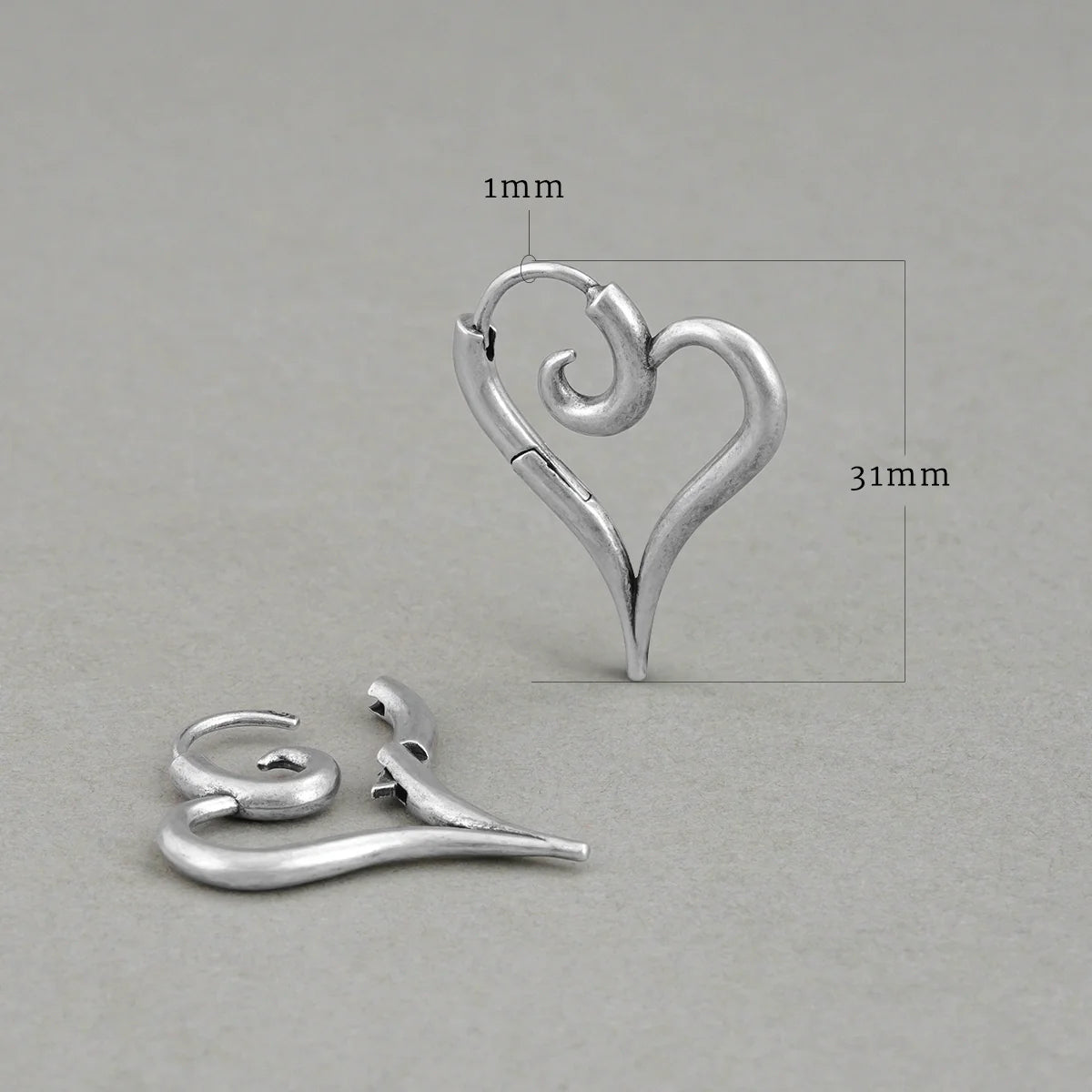ETHEREAL HEARTFLOW EARRINGS