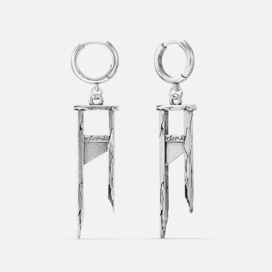 CHIC GUILLOTINE EARRINGS