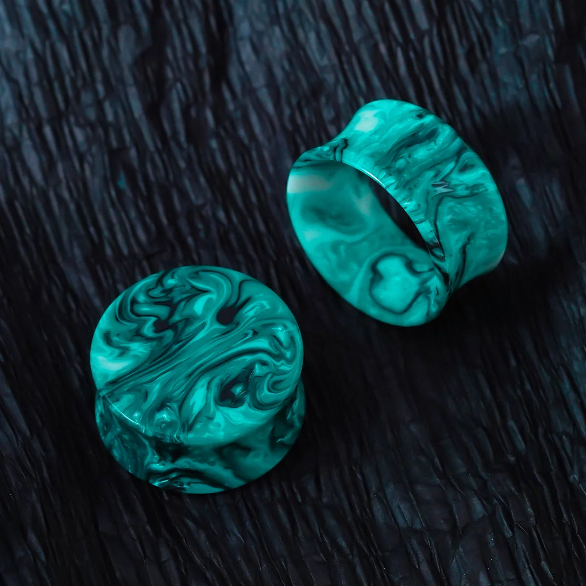 VIBRANT MARBLE PLUGS