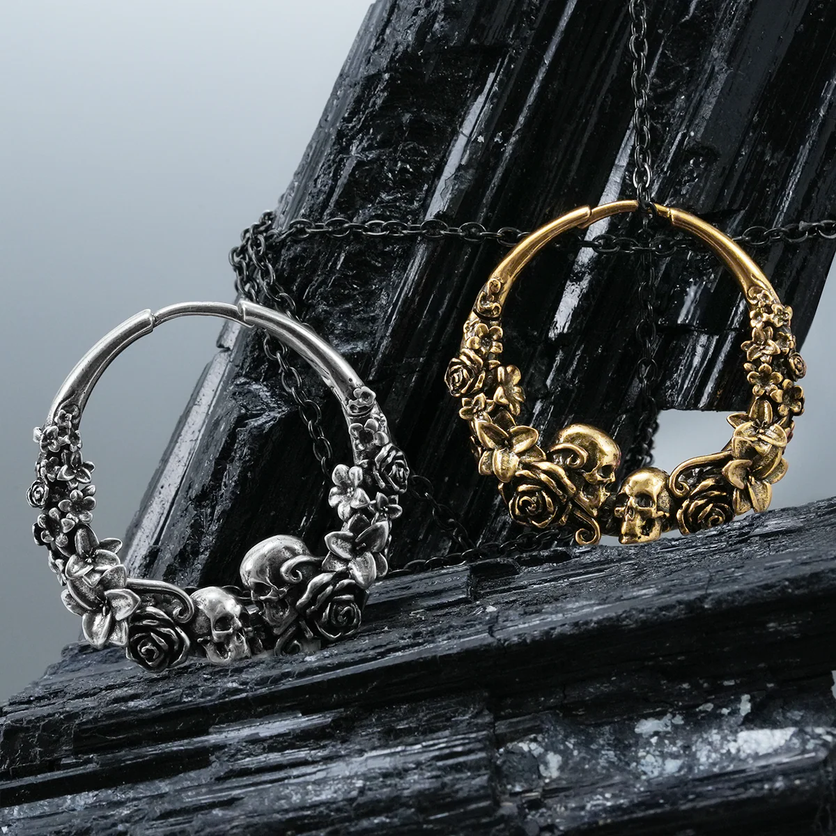 SKULL BLOSSOM EARRINGS