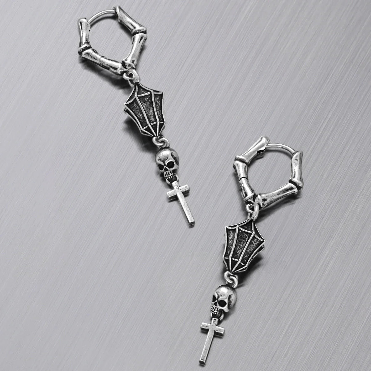 SKULL LANTERN EARRINGS