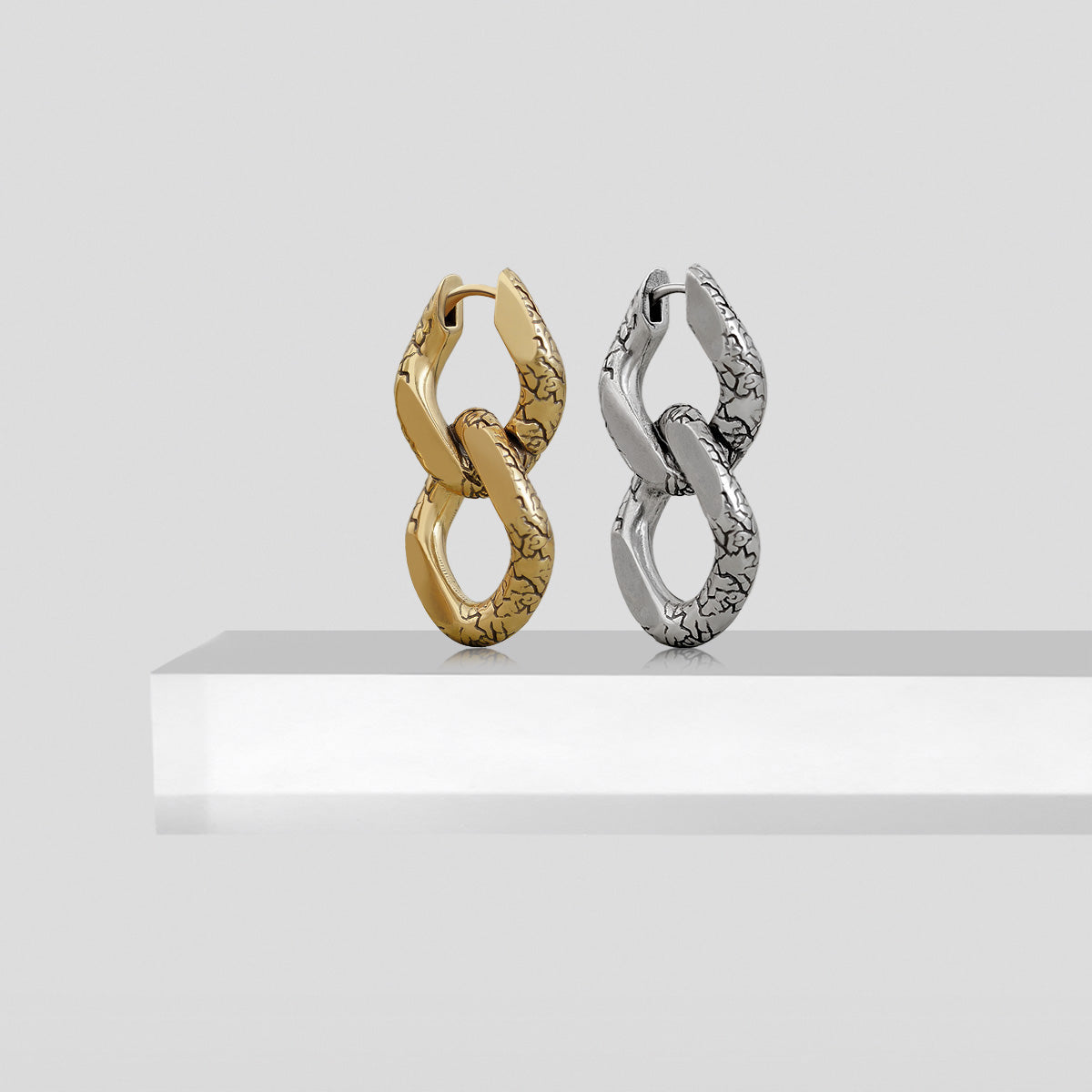 ETERNAL LINK EARRINGS