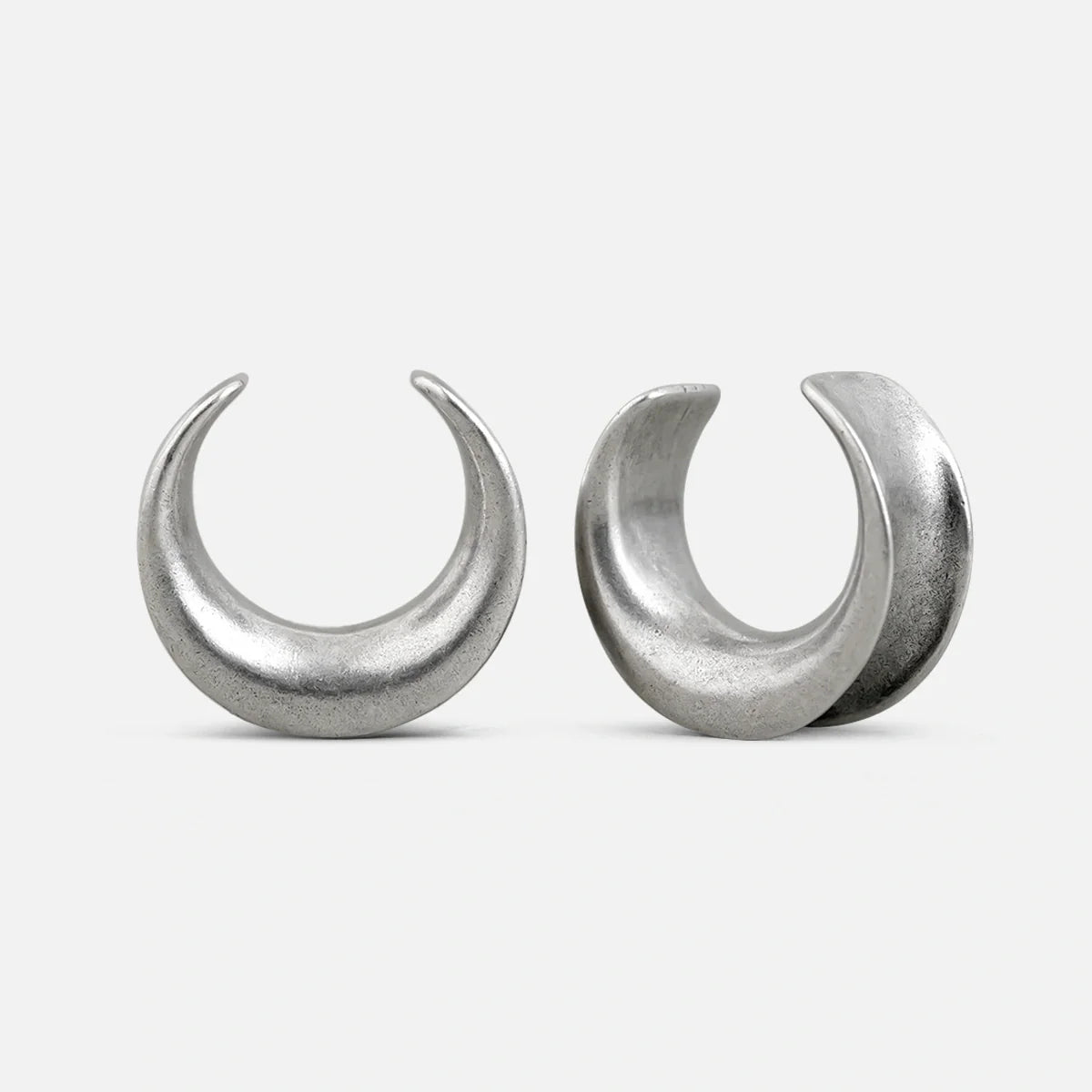 LUNAR ECLIPSE TUNNELS