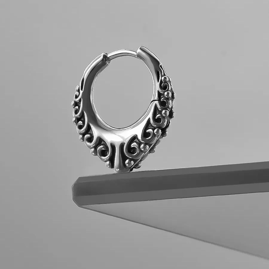 ELEGANT CURVE EARRINGS