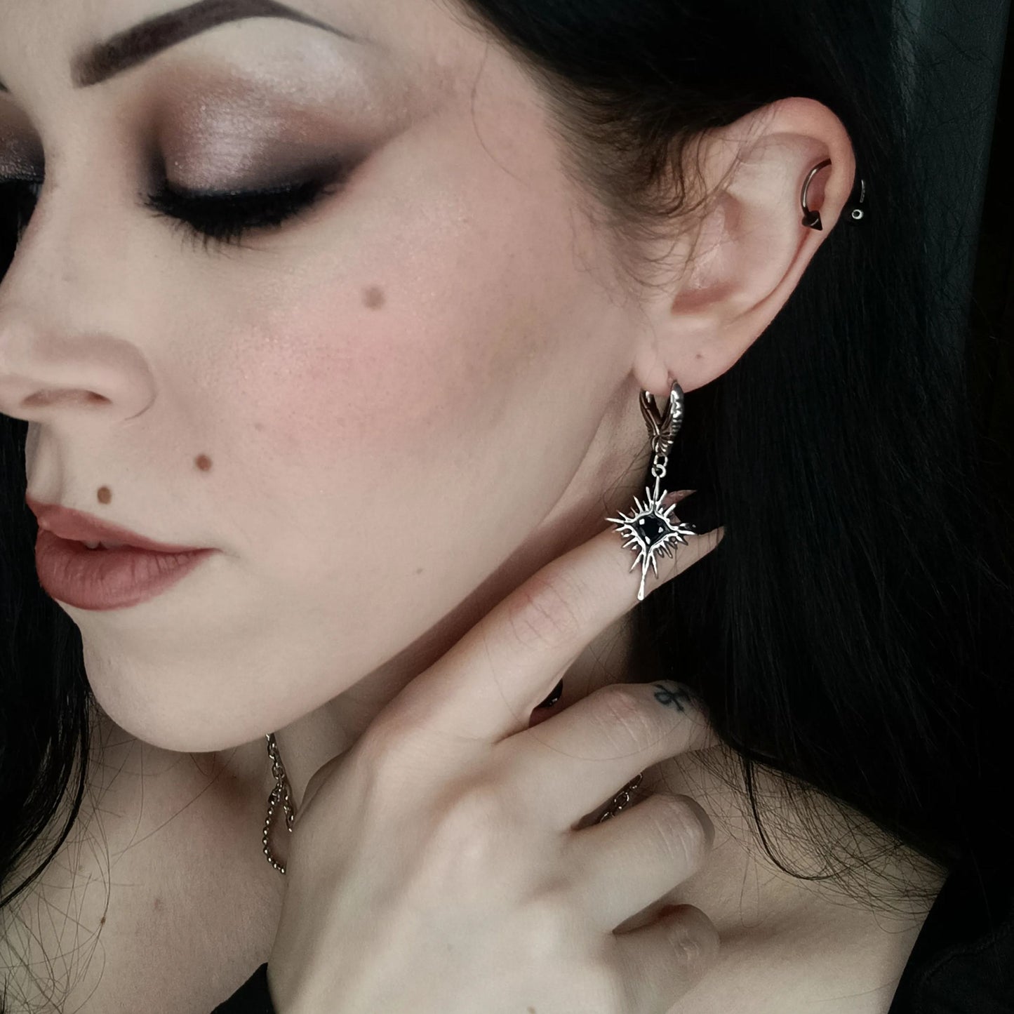 WINGED HEARTBURST EARRINGS
